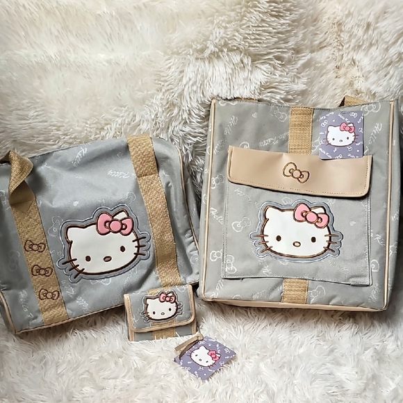 Hello Kitty Handbags - Hello Kitty Bags  Sanrio Vintage Travel Set